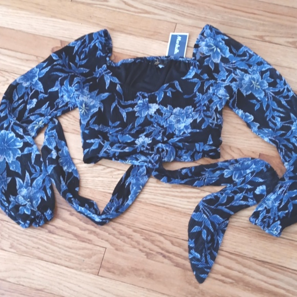 NWT Japna Floral Tie- Back Halter Top ■ Size S